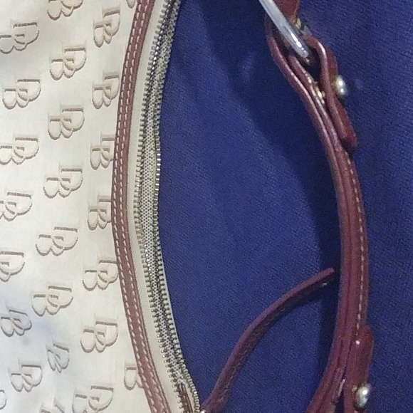 Dooney & Bourke leather and canvas handbag - Picture 12 of 13
